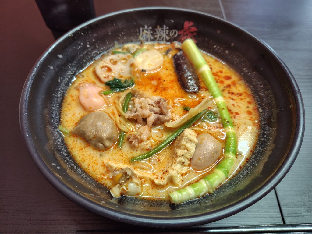 あの【麻辣の虎】が葛西にやってきた！人気の大鶏排や揚げ饅頭も